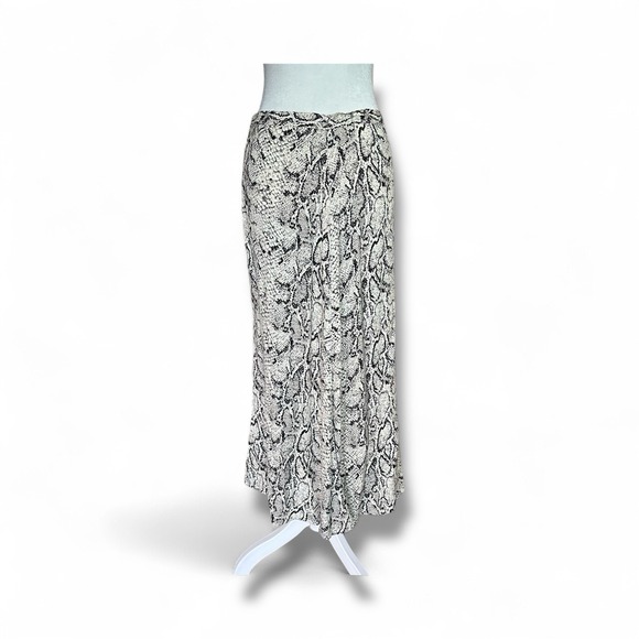 Reformation Snake Print Maxi Skirt Sz 6 Y2K Boho Street Style Edgy Quiet Luxury - Picture 1 of 11